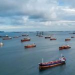 হরমুজ প্রণালিতে অচলাবস্থা, সাগরে বন্দি ২০ হাজারের বেশি নাবিক